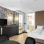 Black Bear Appart hôtel 4*