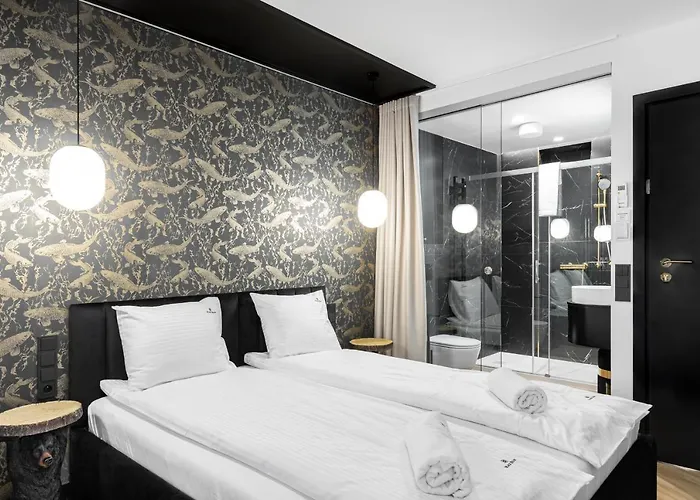 Black Bear Lejlighedshotel 4*