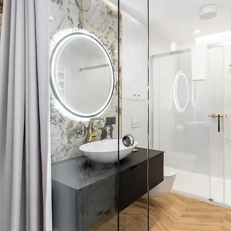 Black Bear Aparthotel