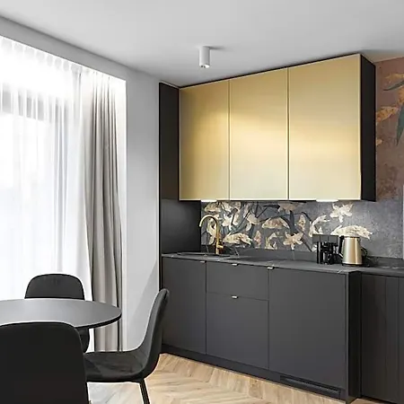 Aparthotel Black Bear Gdańsk