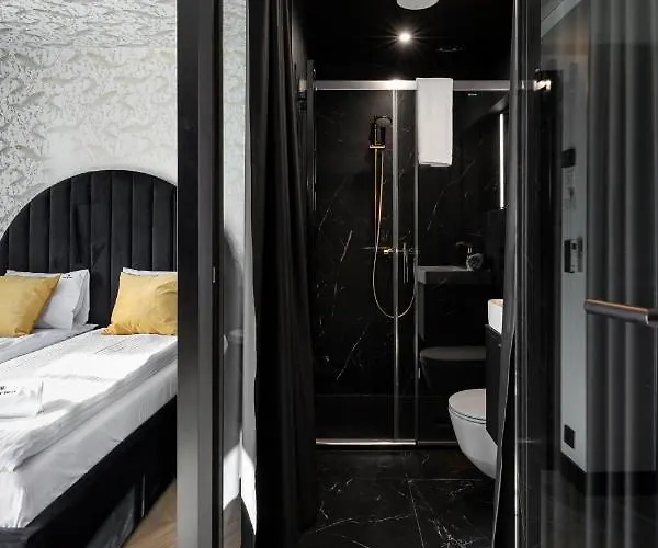 Apart Otel Black Bear