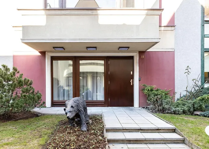 Black Bear Aparthotel