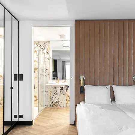 Black Bear 4* 格但斯克