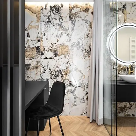 Black Bear 4* 格但斯克